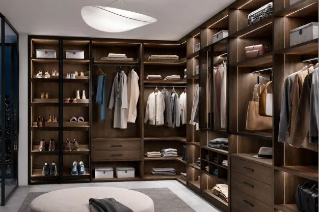 Walk-In Closet Cupboards