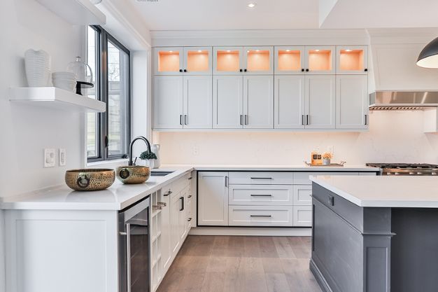 Your Go-To Guide for Kitchen Cabinet Materials and Finishes
